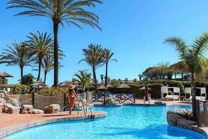 Cozy 2-Story Townhouse Family-Friendly Villa Fuengirola